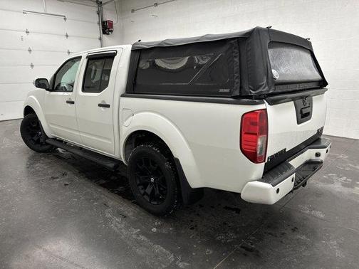 2021 Nissan Frontier SV