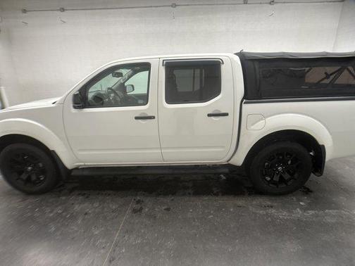 2021 Nissan Frontier SV