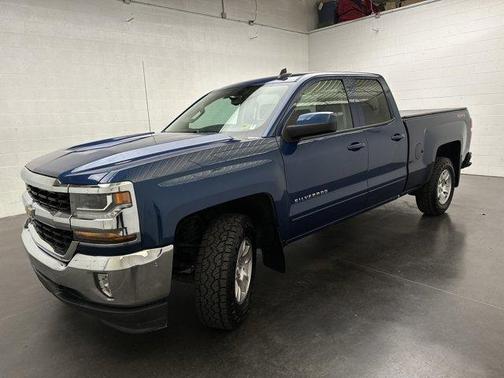 Deep Ocean Blue Metallic 2017 Chevrolet Silverado 1500 LT