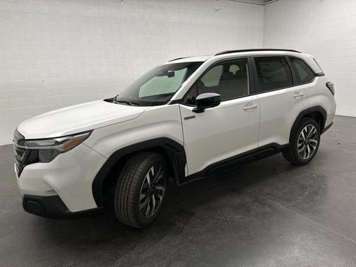 2025 Subaru Forester Hybrid Touring