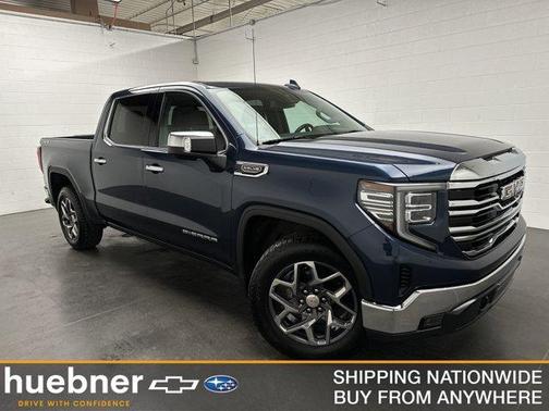 Pacific Blue Metallic 2022 GMC Sierra 1500 SLT