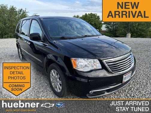 2015 Chrysler Town & Country Touring