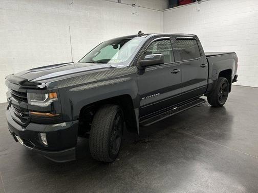 Graphite Metallic 2018 Chevrolet Silverado 1500 LT