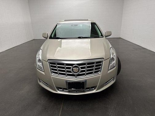 Silver Coast Metallic 2013 Cadillac XTS Luxury