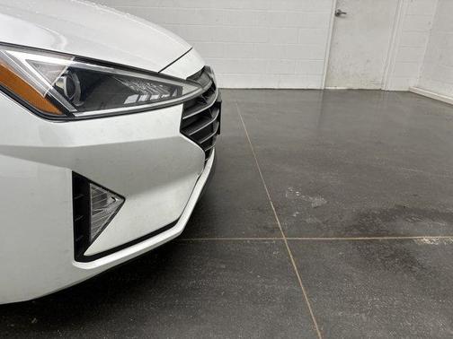 Quartz White Pearl 2019 Hyundai ELANTRA Value Edition