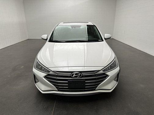 Quartz White Pearl 2019 Hyundai ELANTRA Value Edition