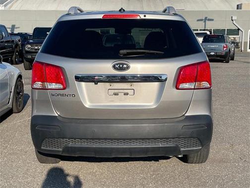 2012 Kia Sorento LX