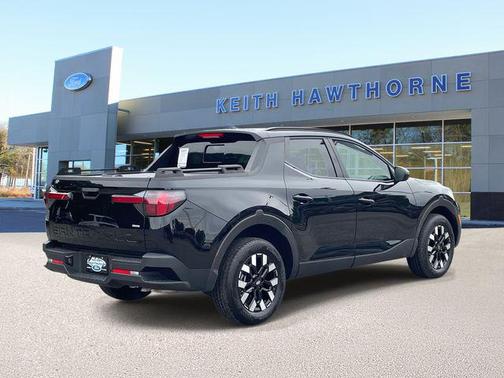 Phantom Black 2025 Hyundai SANTA CRUZ SEL Activity