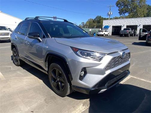 2019 Toyota RAV4 Hybrid SE