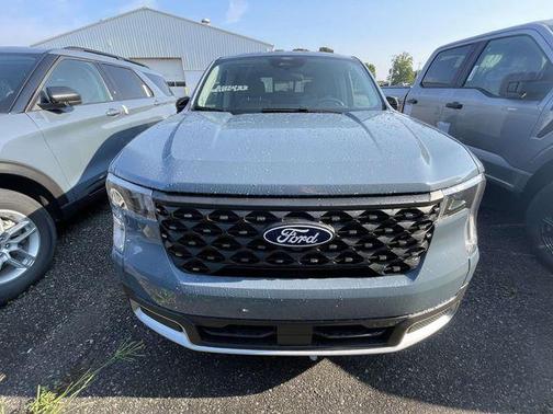 Azure Gray Metallic Tri-Coat 2026 Ford Maverick Lariat