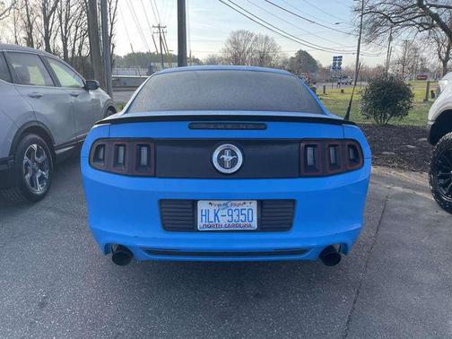 2014 Ford Mustang V6