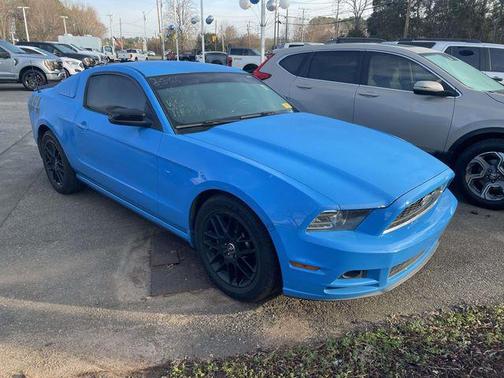 2014 Ford Mustang V6