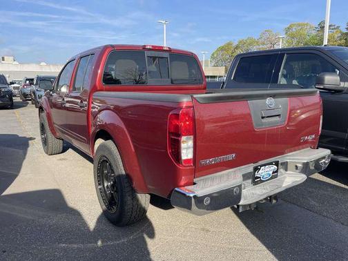 Cayenne Red 2016 Nissan Frontier SV