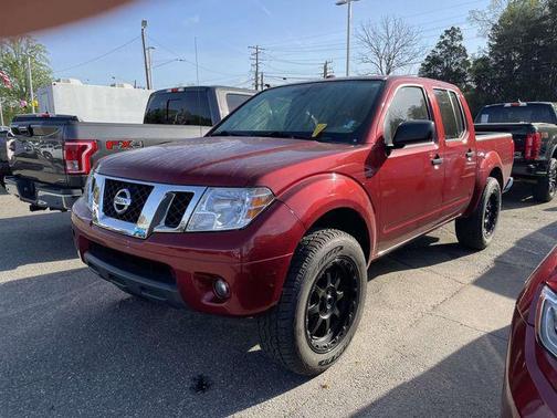 Cayenne Red 2016 Nissan Frontier SV