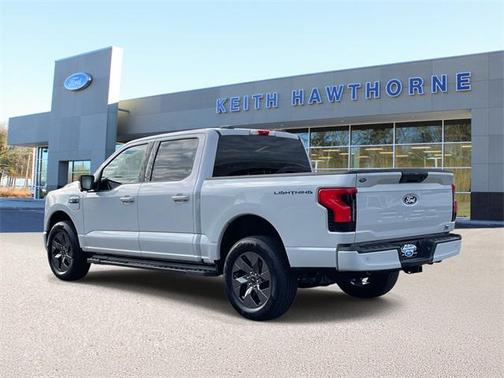2025 Ford F-150 Lightning Flash