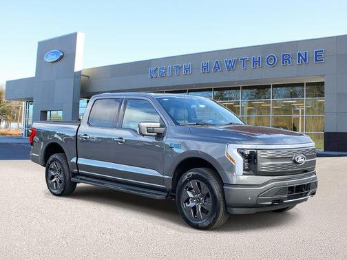 2025 Ford F-150 Lightning LARIAT