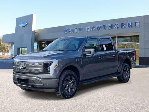 2025 Ford F-150 Lightning LARIAT