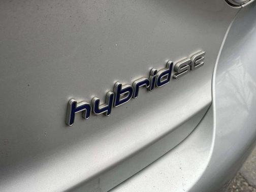 2017 Hyundai SONATA Hybrid SE