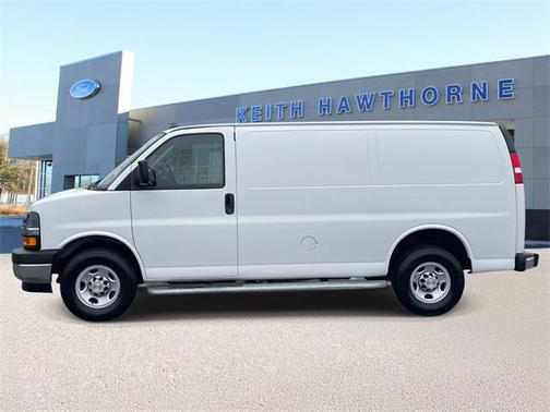 2024 Chevrolet Express 2500 RWD 2500 Regular Wheelbase WT