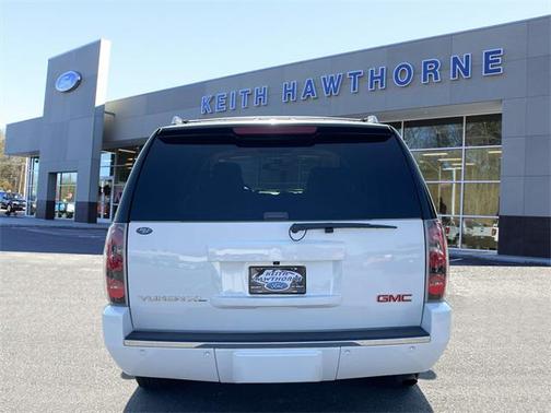 2007 GMC Yukon XL Denali