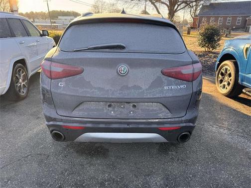 2019 Alfa Romeo Stelvio Ti Sport