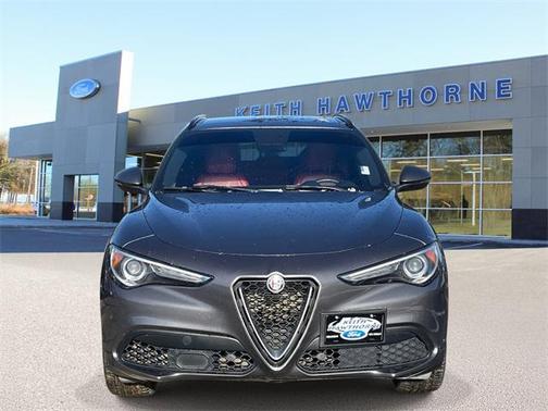 2019 Alfa Romeo Stelvio Ti Sport
