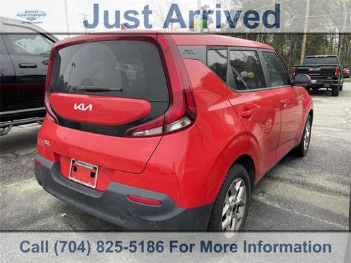 2022 Kia Soul LX