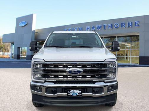 Oxford White 2026 Ford F-350 Lariat