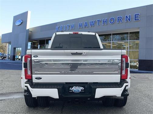 2023 Ford F-350 Platinum
