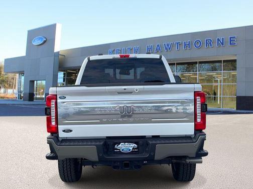 Star White Metallic Tri-Coat 2026 Ford F-250 King Ranch