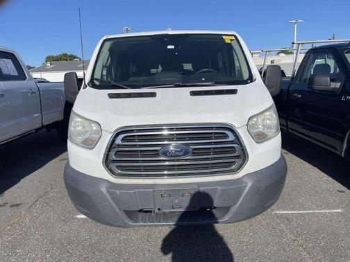 Oxford White 2016 Ford Transit-350 XLT