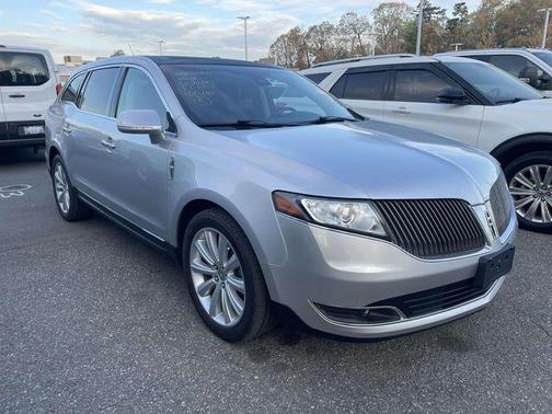 Ingot Silver 2016 Lincoln MKT EcoBoost