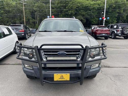 Vapor Silver Clearcoat Metallic 2008 Ford Explorer Sport Trac XLT