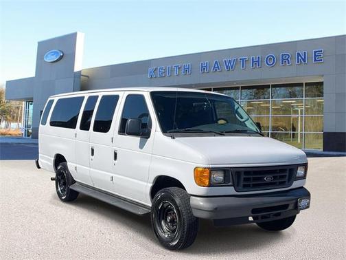 2007 Ford E350 Super Duty XL Wagon