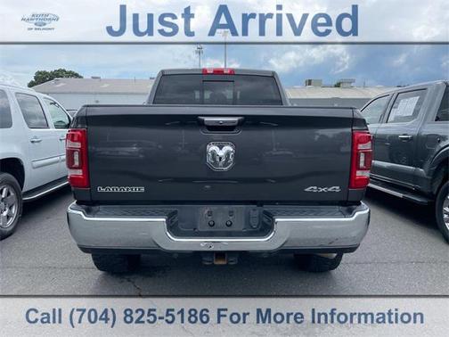 2020 RAM 2500 Laramie Crew Cab 4X4 6'4' Box