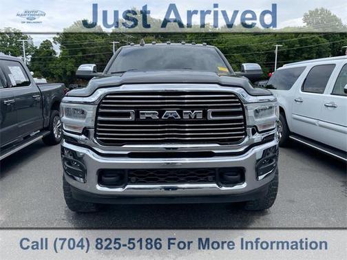 2020 RAM 2500 Laramie Crew Cab 4X4 6'4' Box