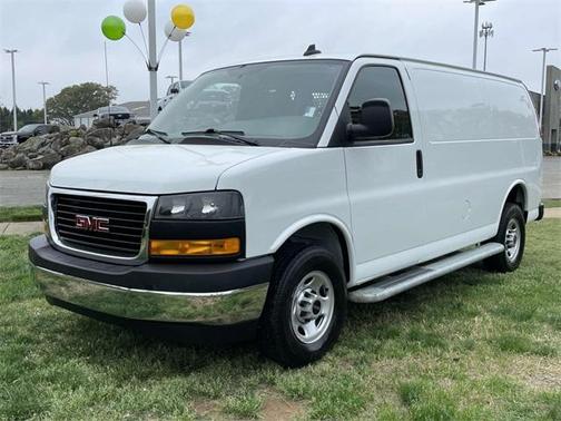 2023 GMC Savana 2500 Work Van