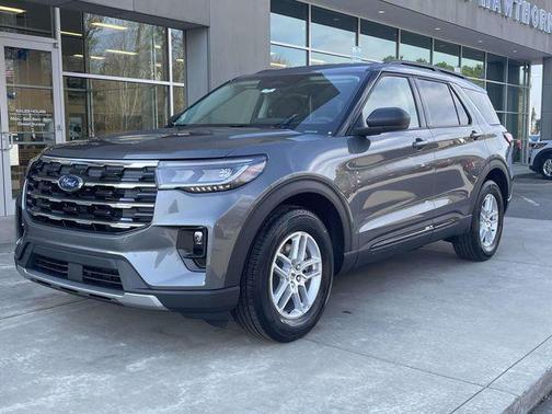 2026 Ford Explorer Active w/200A Pkg