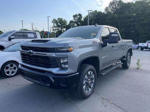 Sterling Gray Metallic 2025 Chevrolet Silverado 2500 Custom