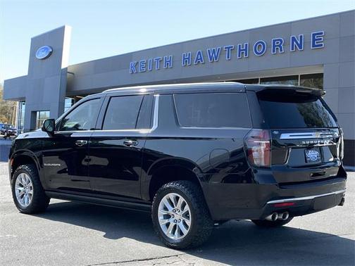 2023 Chevrolet Suburban Premier
