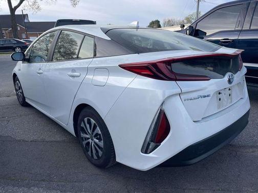 2021 Toyota Prius Prime XLE