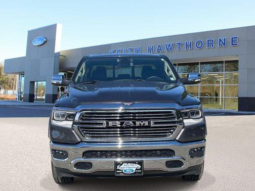 Granite Crystal Metallic Clearcoat 2019 RAM 1500 Laramie