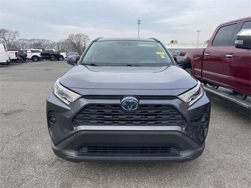 2020 Toyota RAV4 Hybrid XLE
