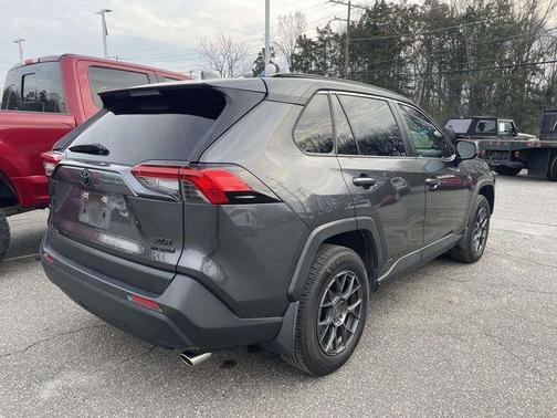 2020 Toyota RAV4 Hybrid XLE
