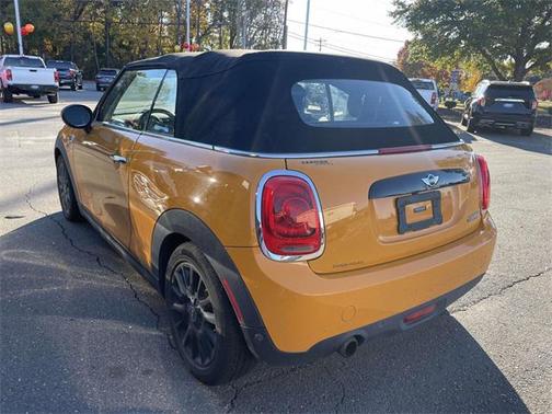 2017 MINI Convertible Cooper