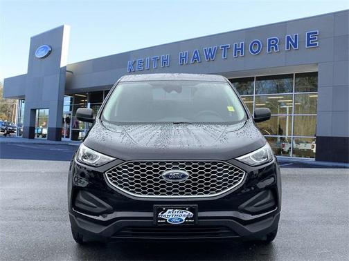 2023 Ford Edge SE
