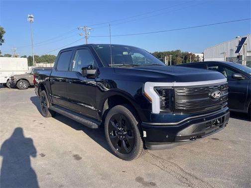 2025 Ford F-150 Lightning Platinum