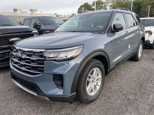 Vapor Blue Metallic 2026 Ford Explorer Active