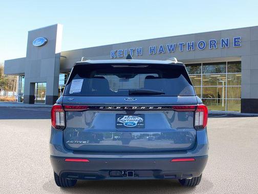 Vapor Blue Metallic 2026 Ford Explorer Active
