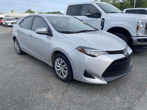 Classic Silver Metallic 2019 Toyota Corolla LE